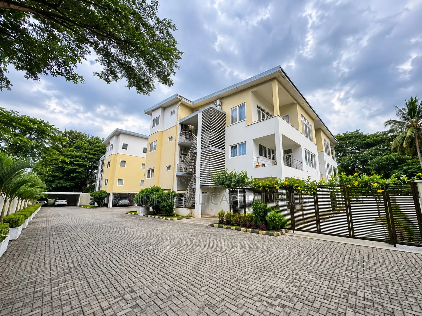 Furnished 3bdrm Apartment in Ring Road, Osu for rent