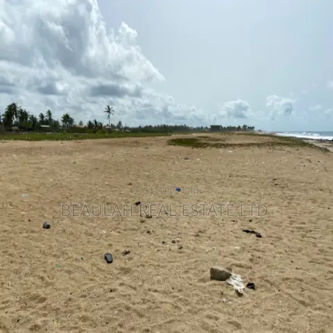 Beachfront Land for Sale in Ada Ocanseykope, Ada Foah