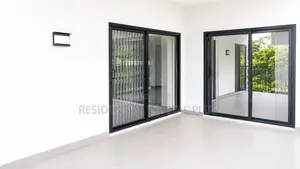 3bdrm Apartment in Osu Sunkwa Road for rent