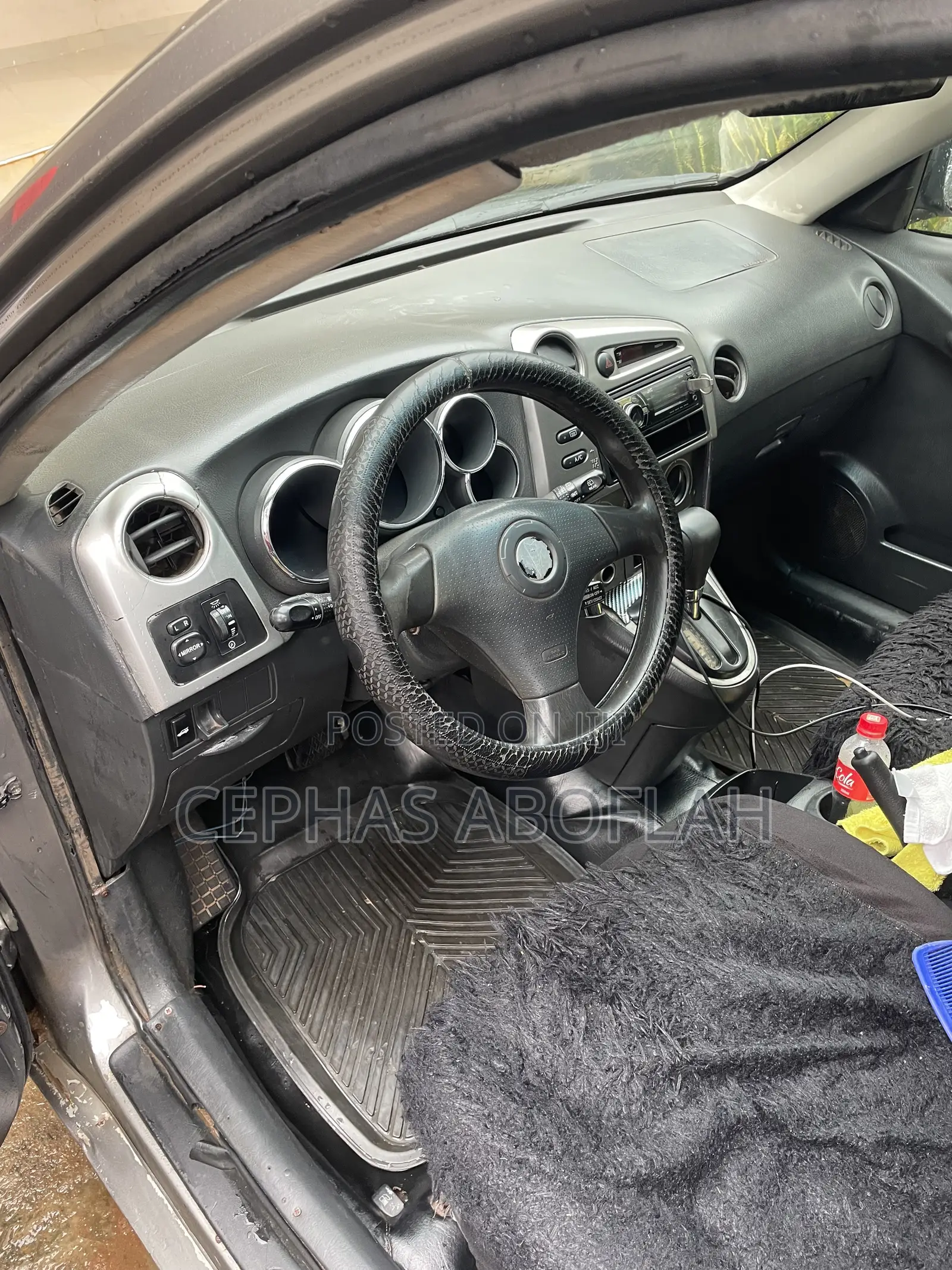 Pontiac Vibe 2006 Gray