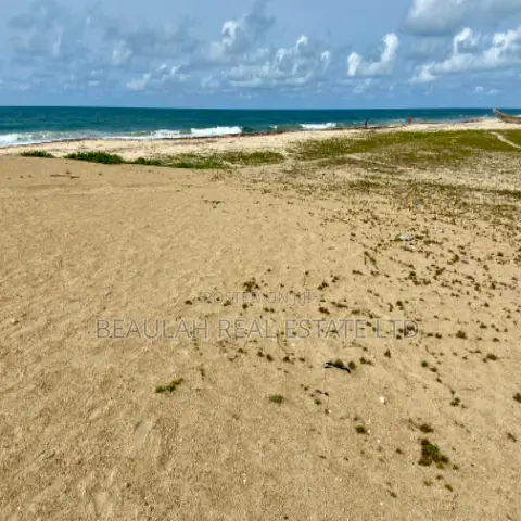 Ocean View Land for Sale in Ada Foah - Pute Elavanyo