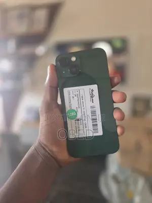 Apple iPhone 13 128 GB Green