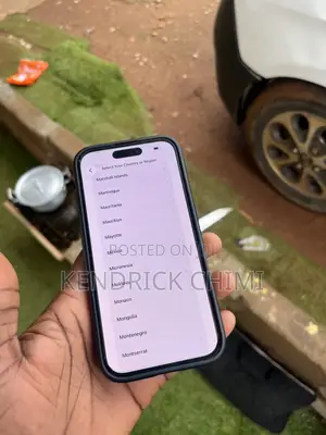 New Apple iPhone 16 128 GB Black