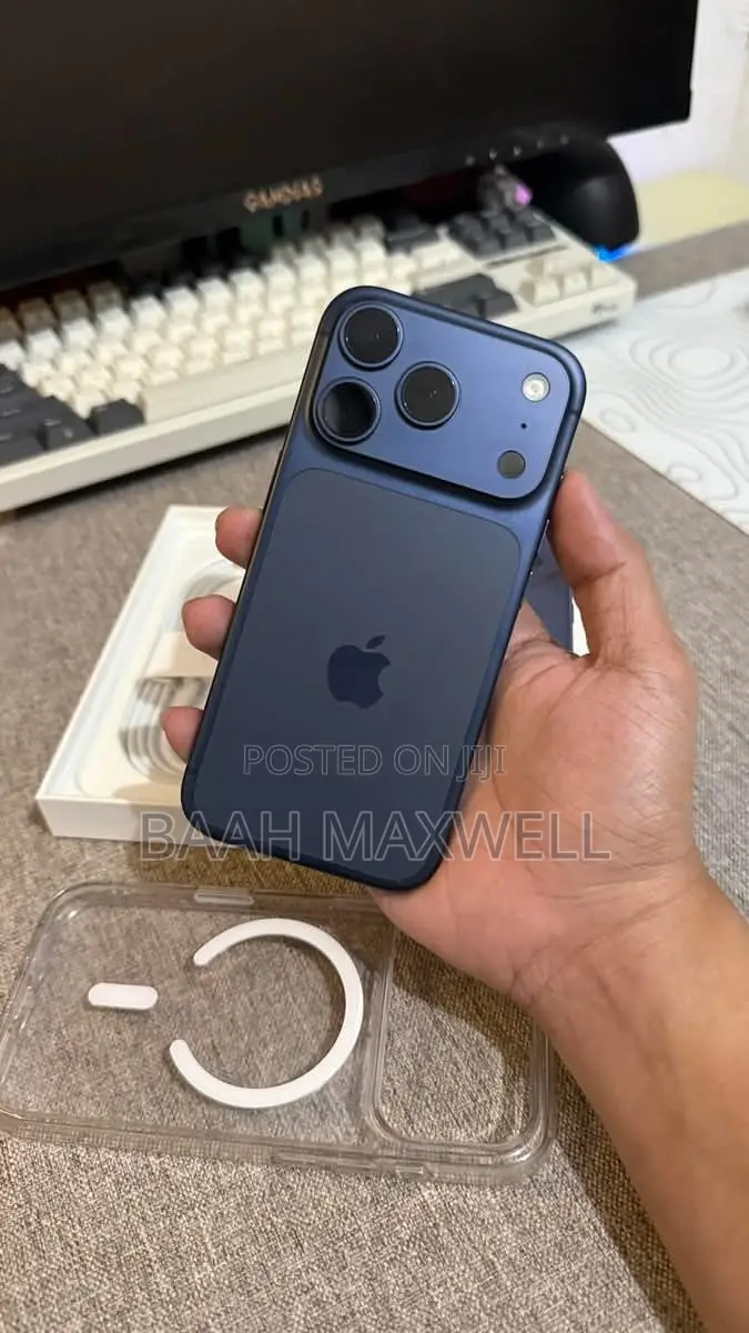 Apple iPhone 17 Pro Max 256 GB Blue