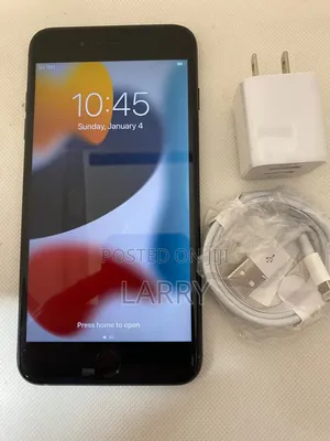 New Apple iPhone 7 32 GB Black