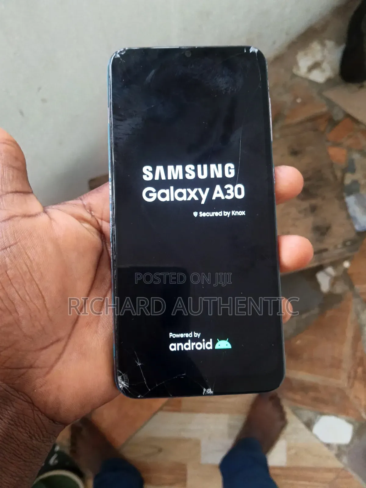 Samsung Galaxy A30 64 GB Blue