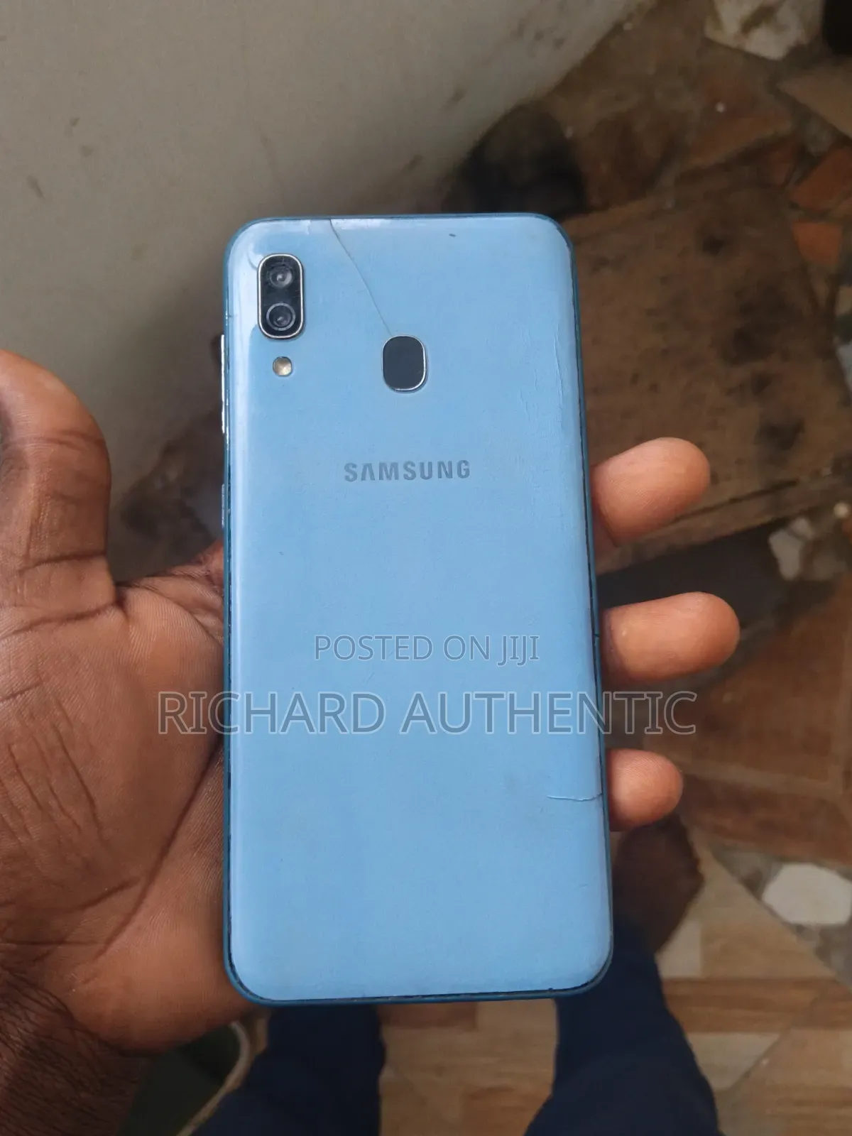 Samsung Galaxy A30 64 GB Blue