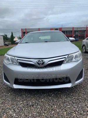 Toyota Camry 2013 Silver
