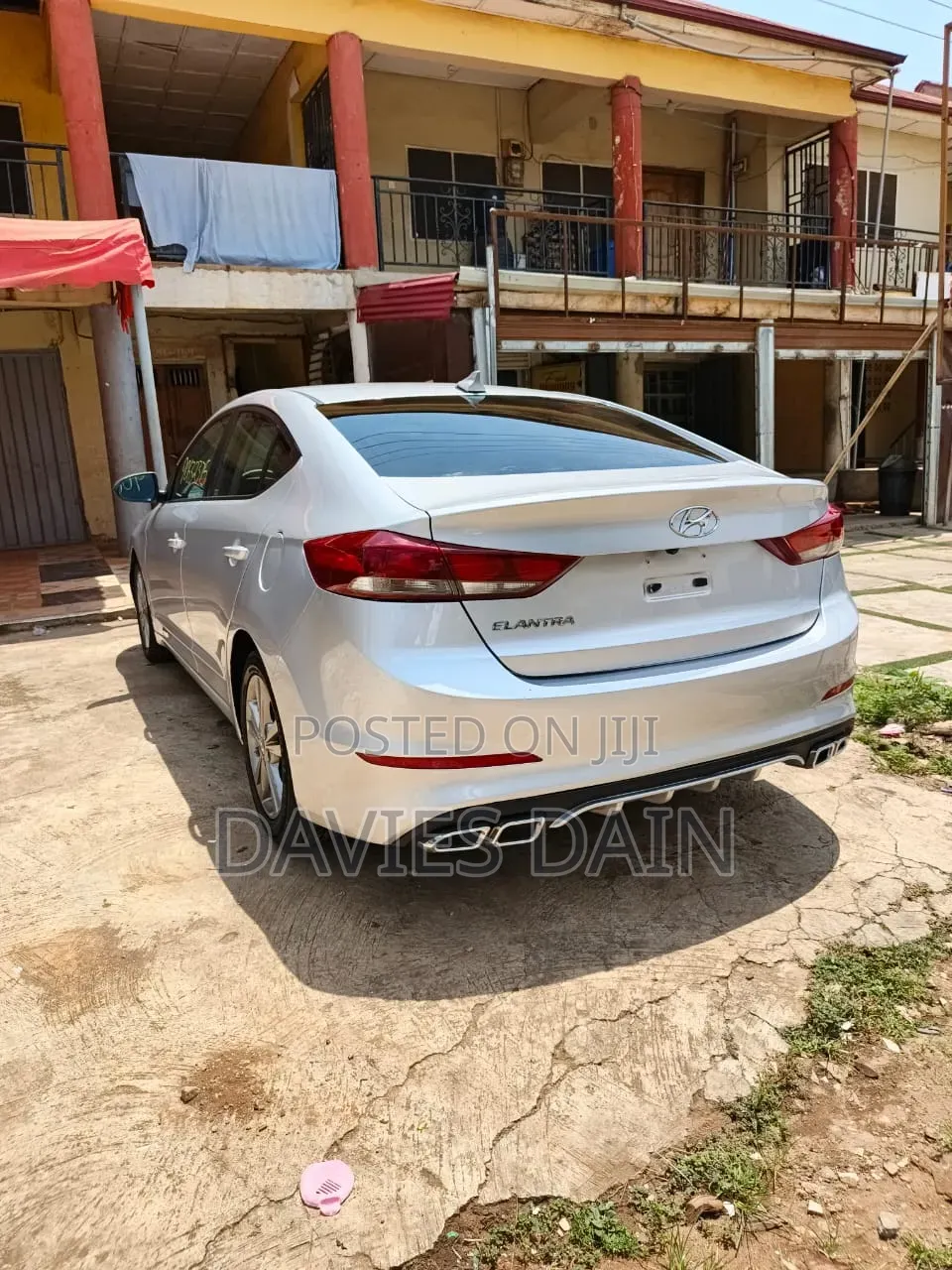 Hyundai Elantra Value Edition Sedan FWD (2.0L 4cyl 6A) 2017 Silver