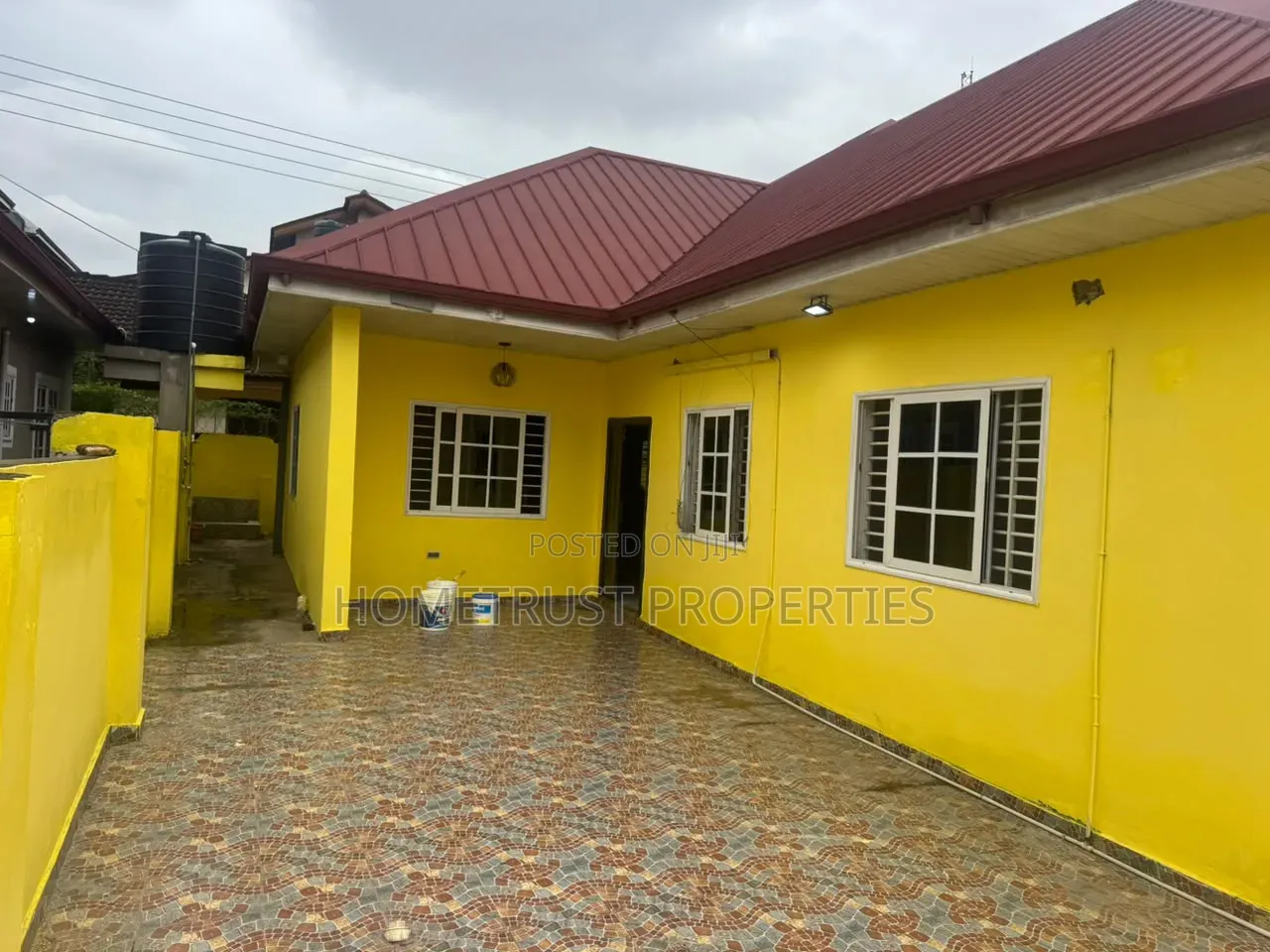 4bdrm House in Achimota Cfc, Mile 7 for rent