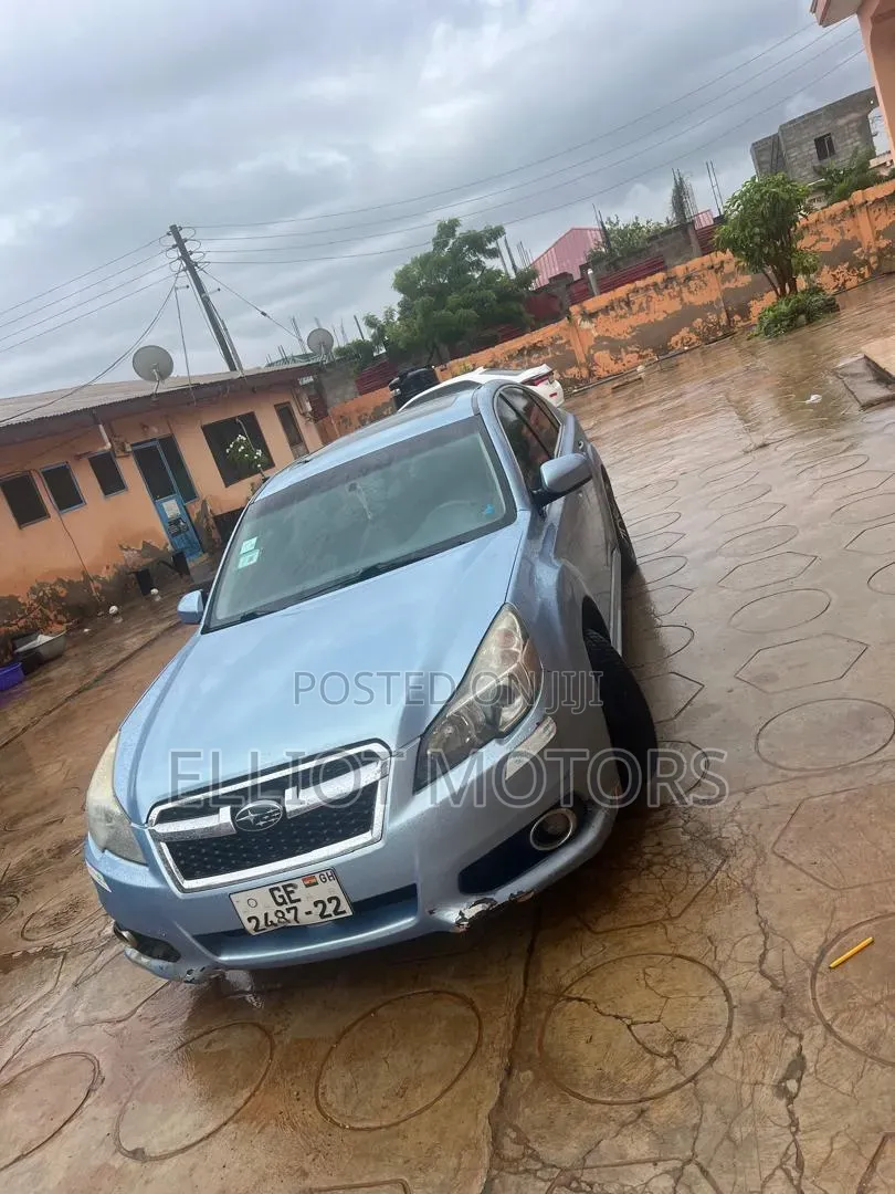 Subaru Legacy 2.5i Limited 2013 Blue