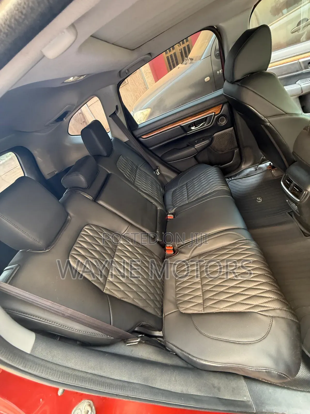 Honda CR-V Touring AWD 2018 Orange