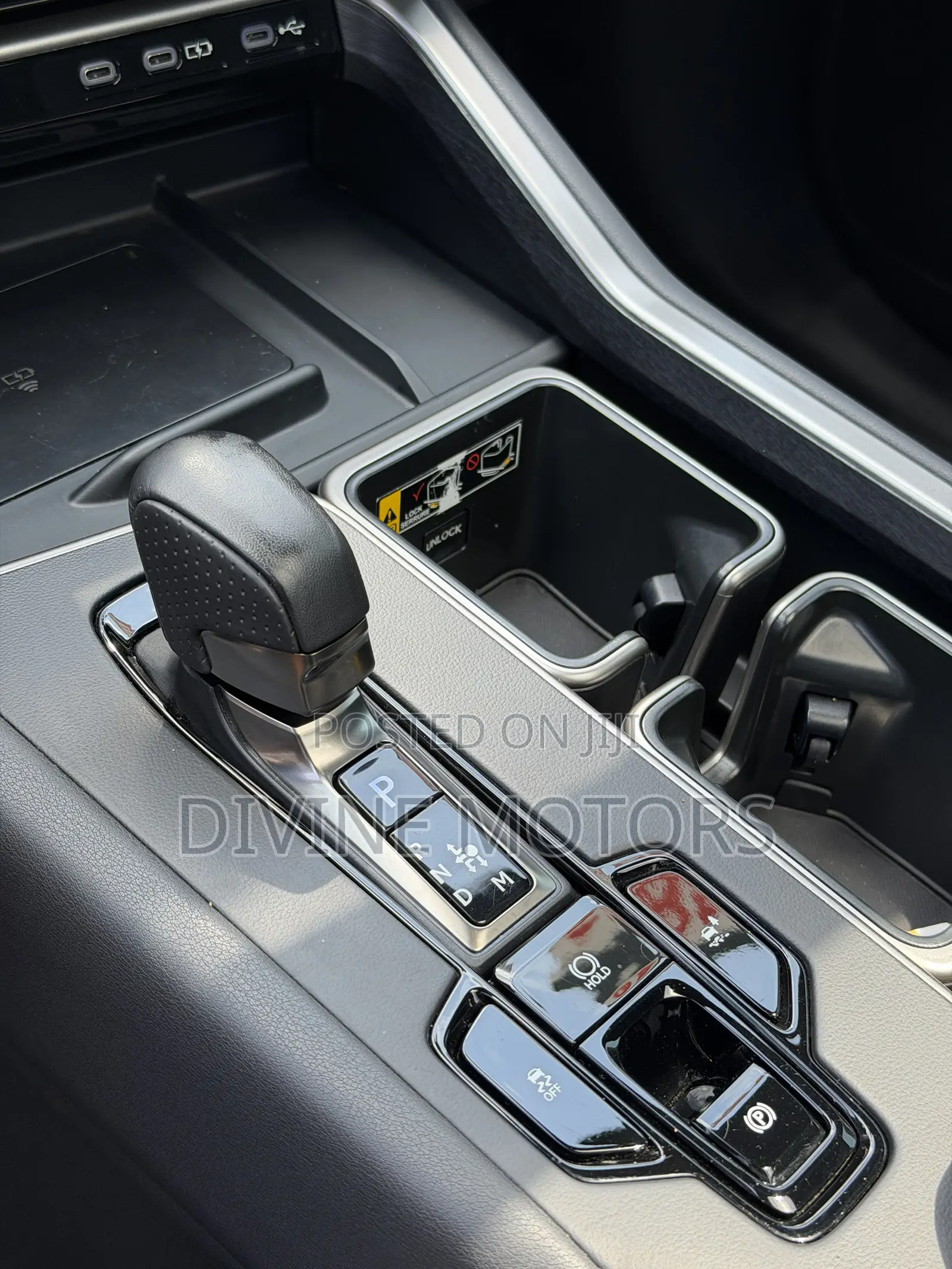 Lexus TX TX 550h+ AWD 2024
