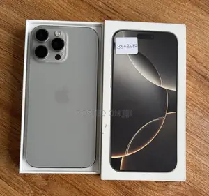 New Apple iPhone 16 Pro Max 256 GB Silver