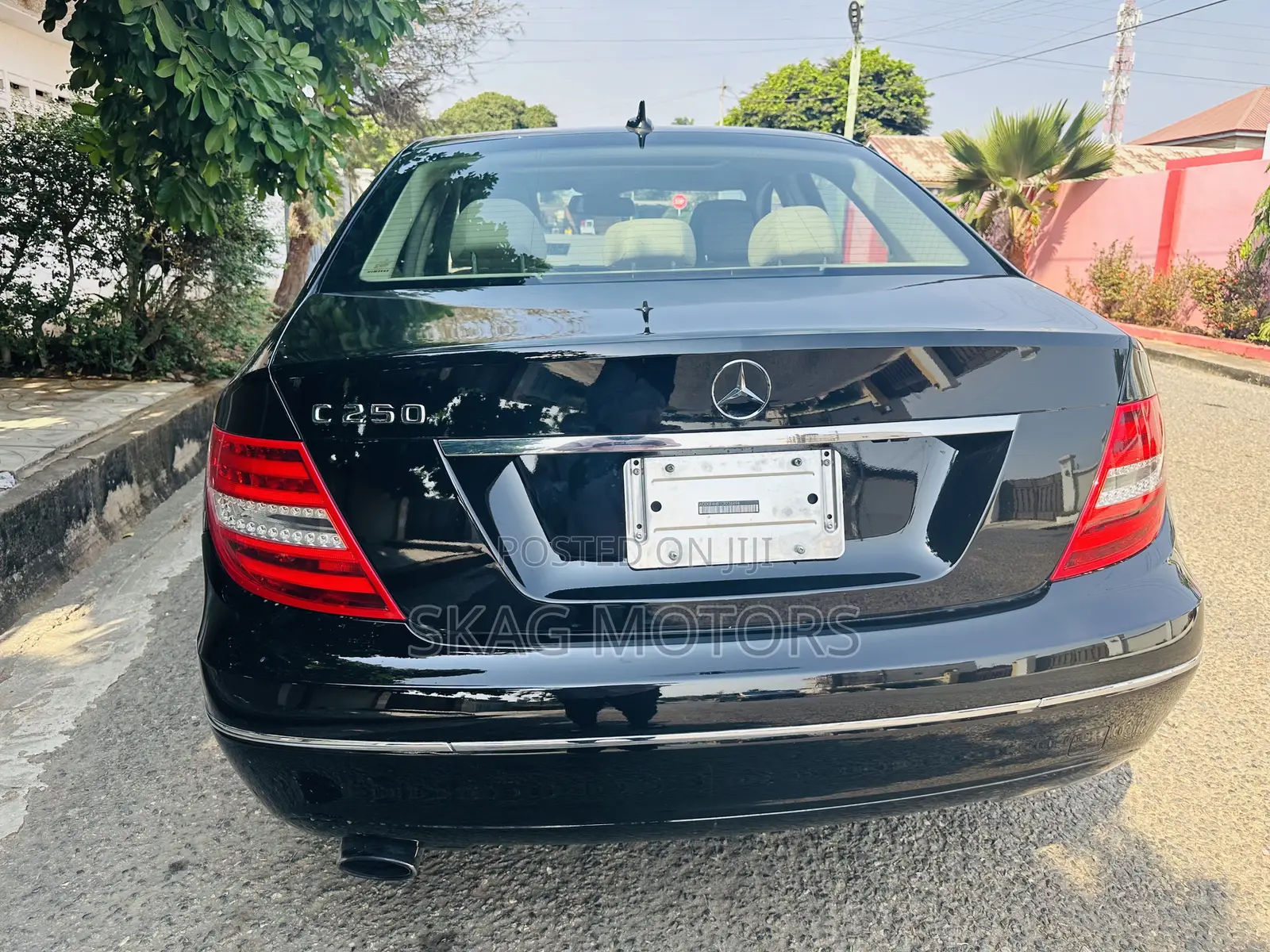 Mercedes-Benz C250 2013 Black