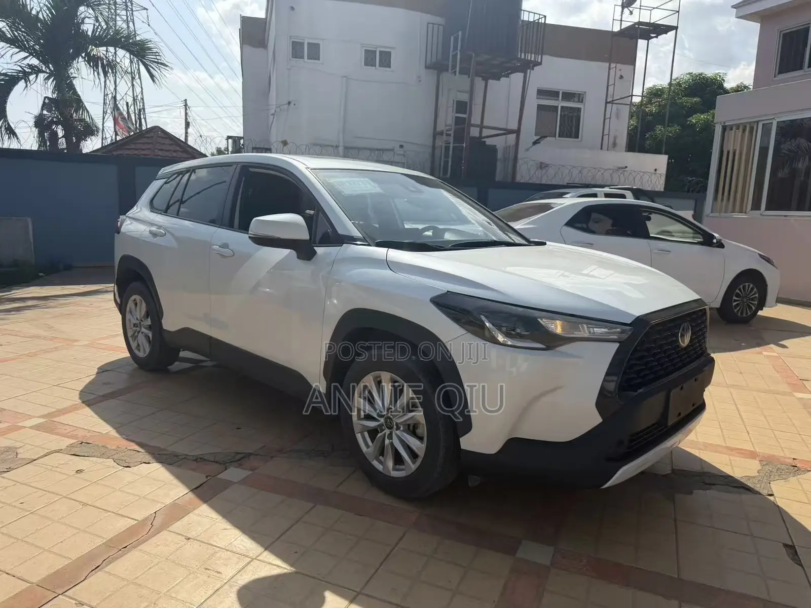Toyota Corolla Cross 2.0 Petrol AWD 2022 White