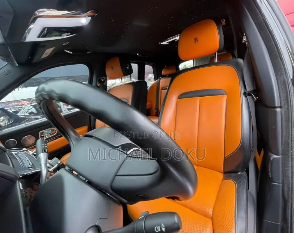 Rolls-Royce Cullinan Base 2020 Black
