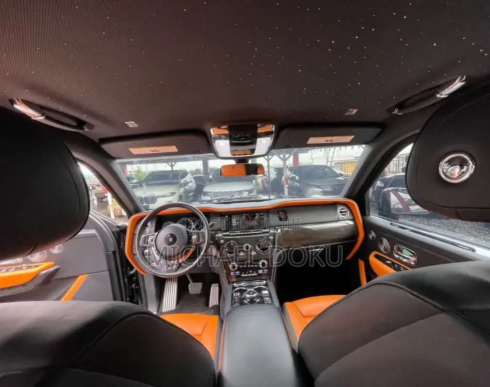 Rolls-Royce Cullinan Base 2020 Black