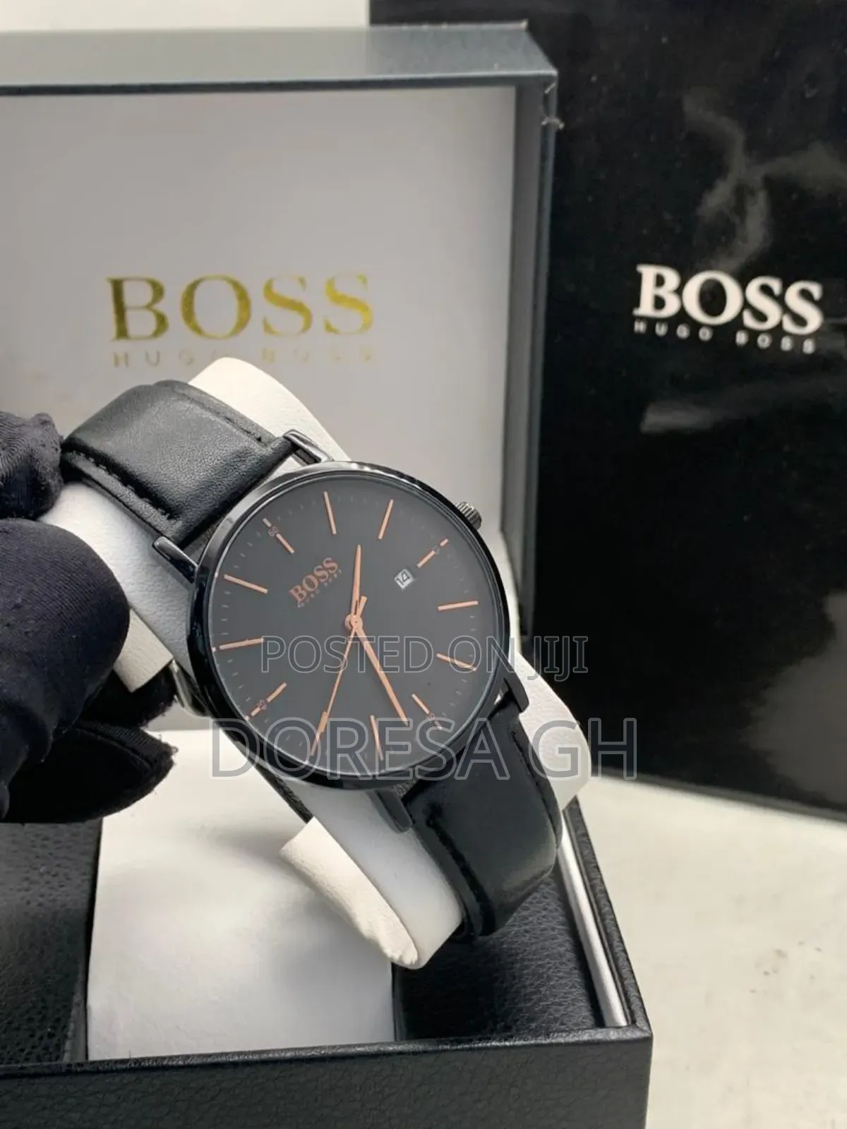 Boss Leather Watch for Men – Classic Everyday Wristwatch