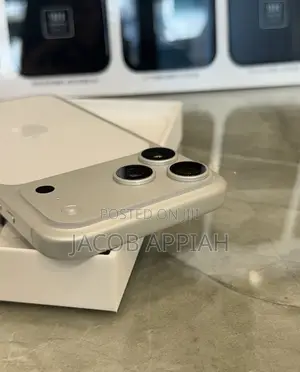 New Apple iPhone 17 Pro Max 256 GB Silver