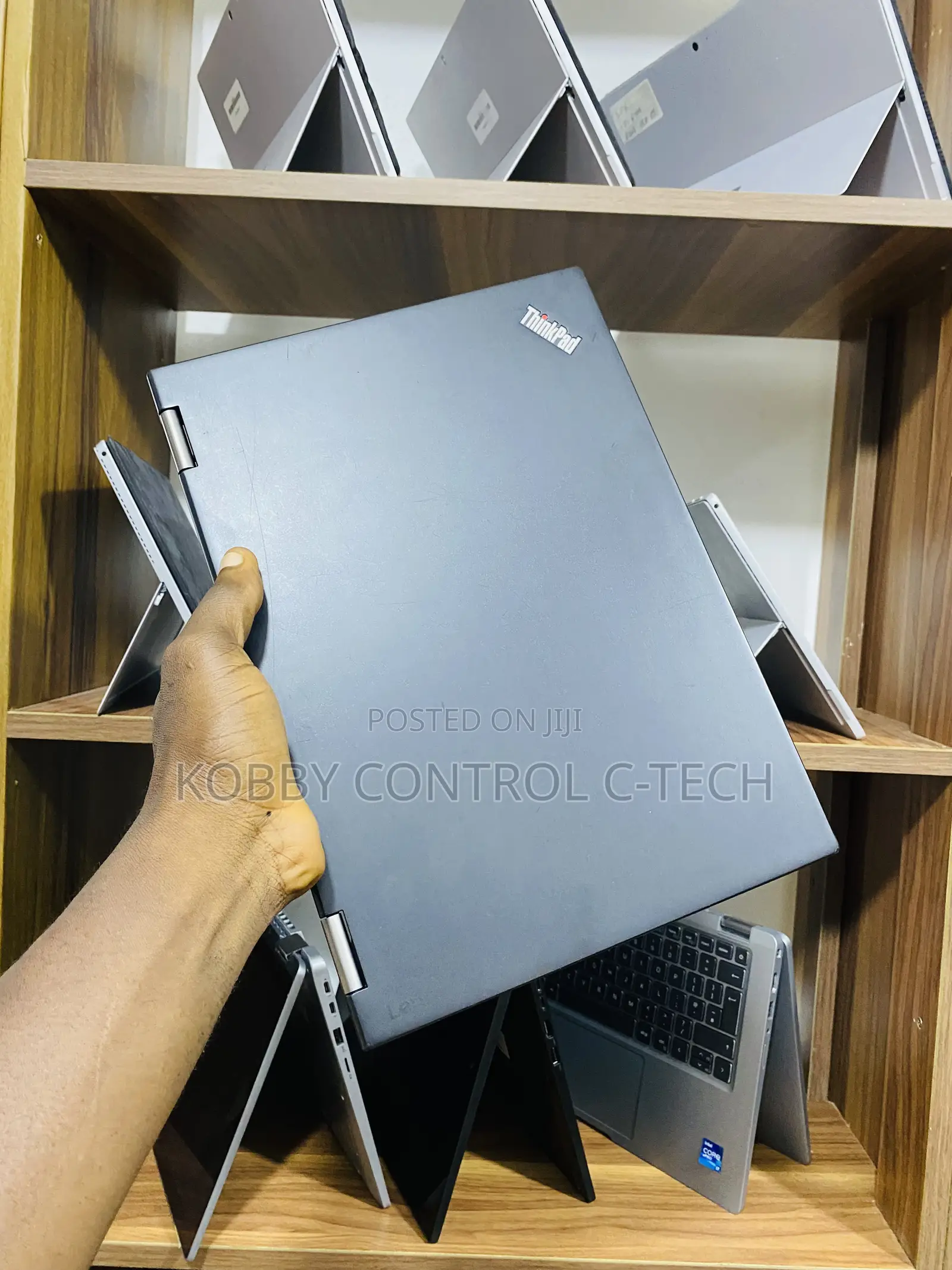 Laptop Lenovo ThinkPad Yoga 370 8GB Intel Core i3 SSD 256GB