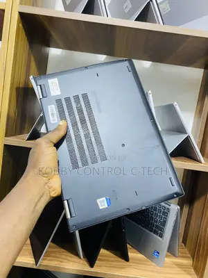 Laptop Lenovo ThinkPad Yoga 370 8GB Intel Core i3 SSD 256GB