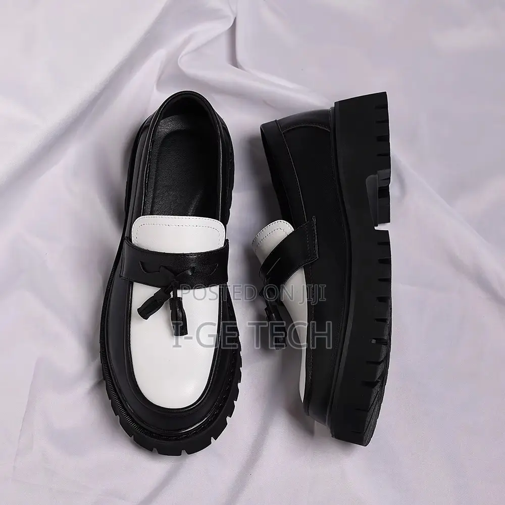 Men’S Black and White Tassel Loafers