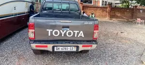 Toyota Hilux 3.0 D-4D 4x4 2013 Gray