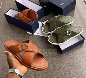 Cd Buckled Slides