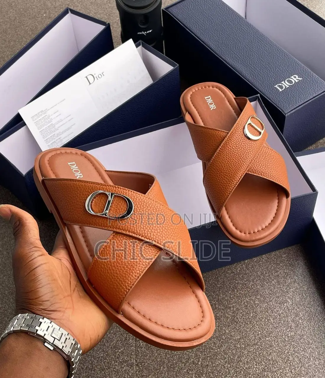 Cd Buckled Slides