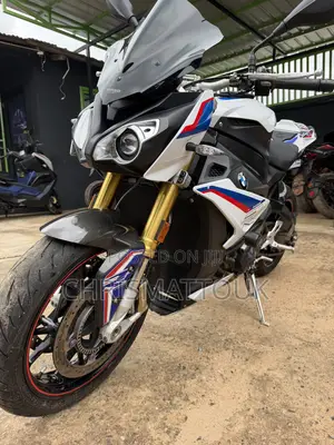 BMW S 1000 R 2018 White