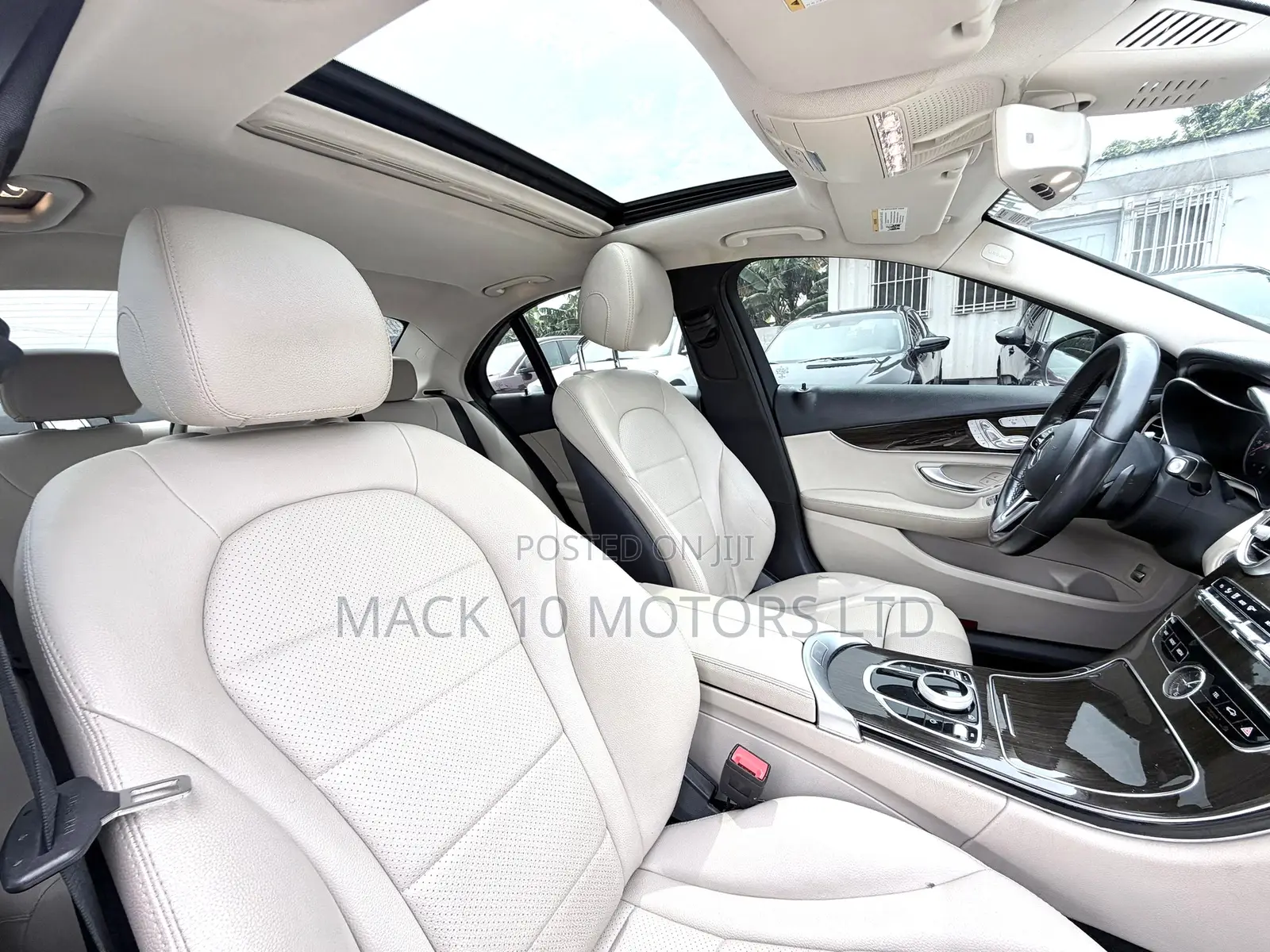 Mercedes-Benz C300 Base C300 AWD 4MATIC Sedan 2019 White