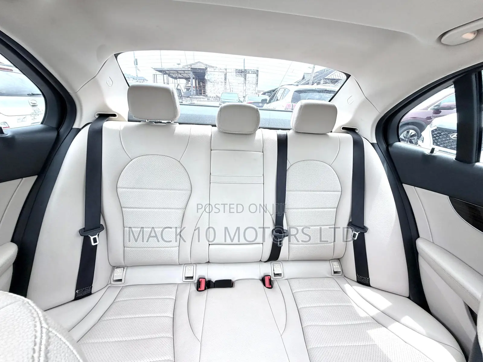 Mercedes-Benz C300 Base C300 AWD 4MATIC Sedan 2019 White