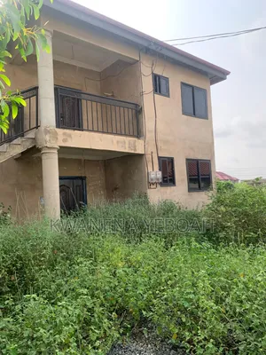 4bdrm House in Amasaman for sale