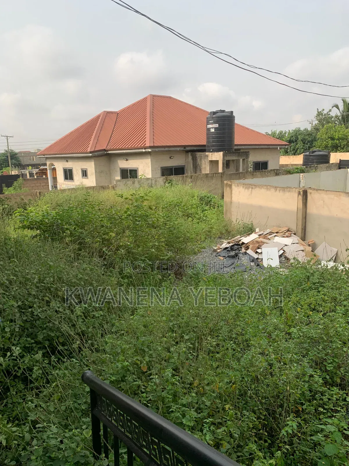 4bdrm House in Amasaman for sale