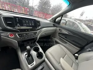 Honda Pilot 2019 Silver