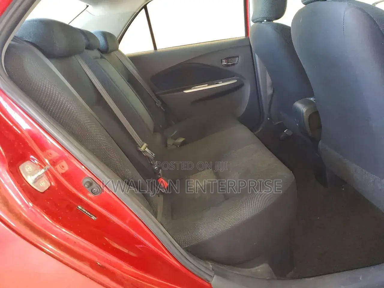 Toyota Yaris 2010 Red