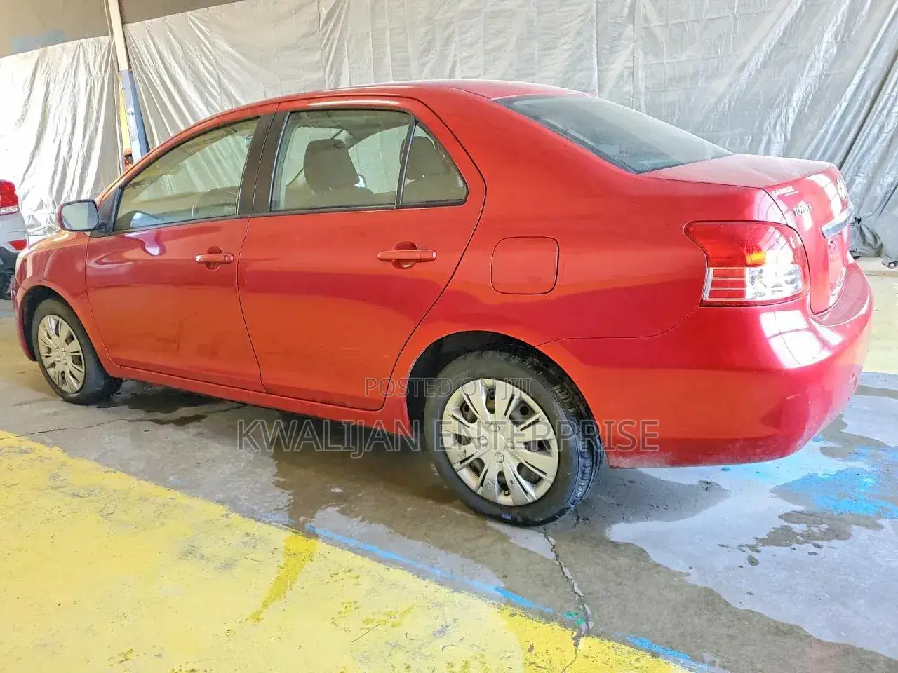 Toyota Yaris 2010 Red