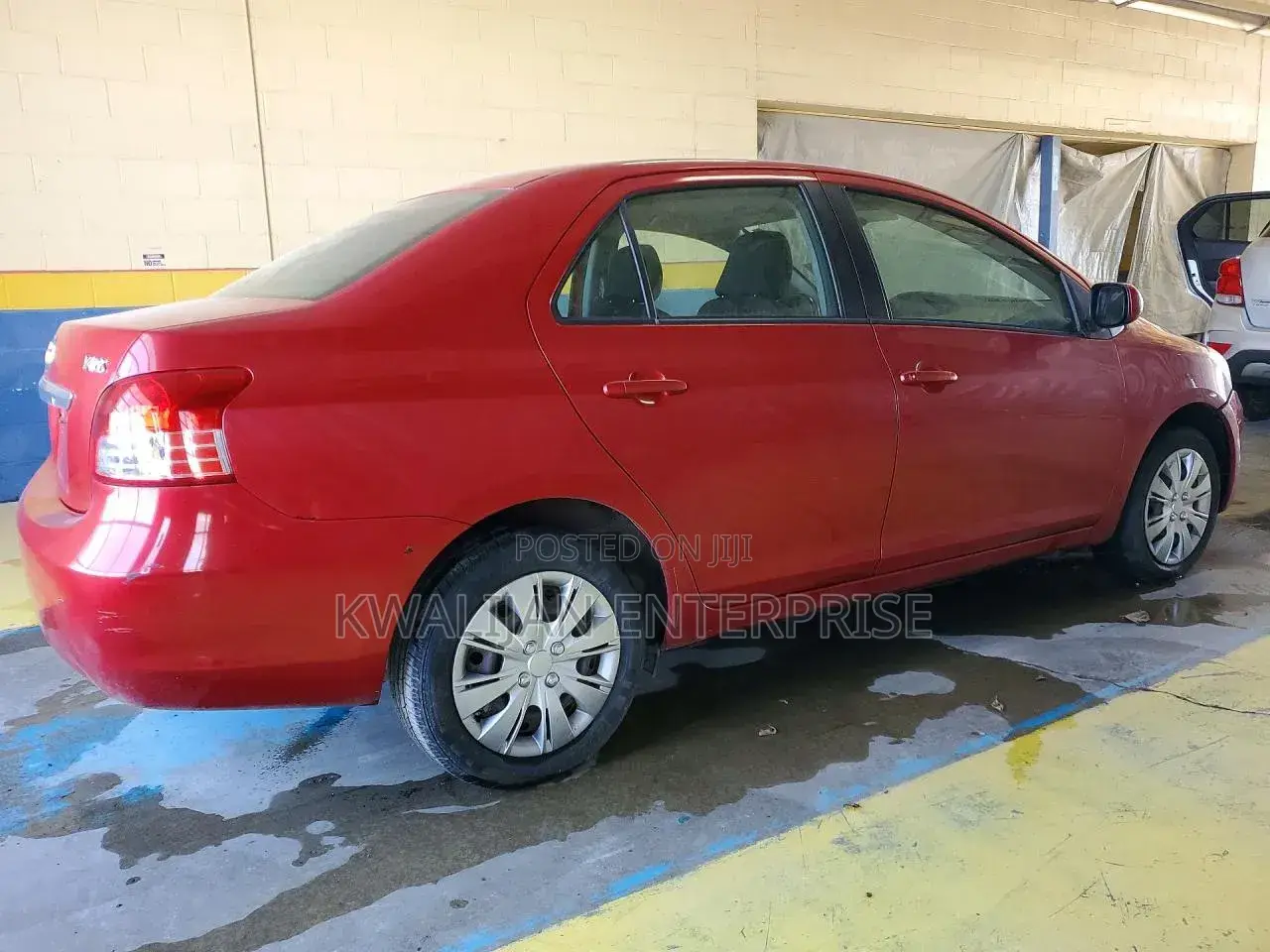 Toyota Yaris 2010 Red