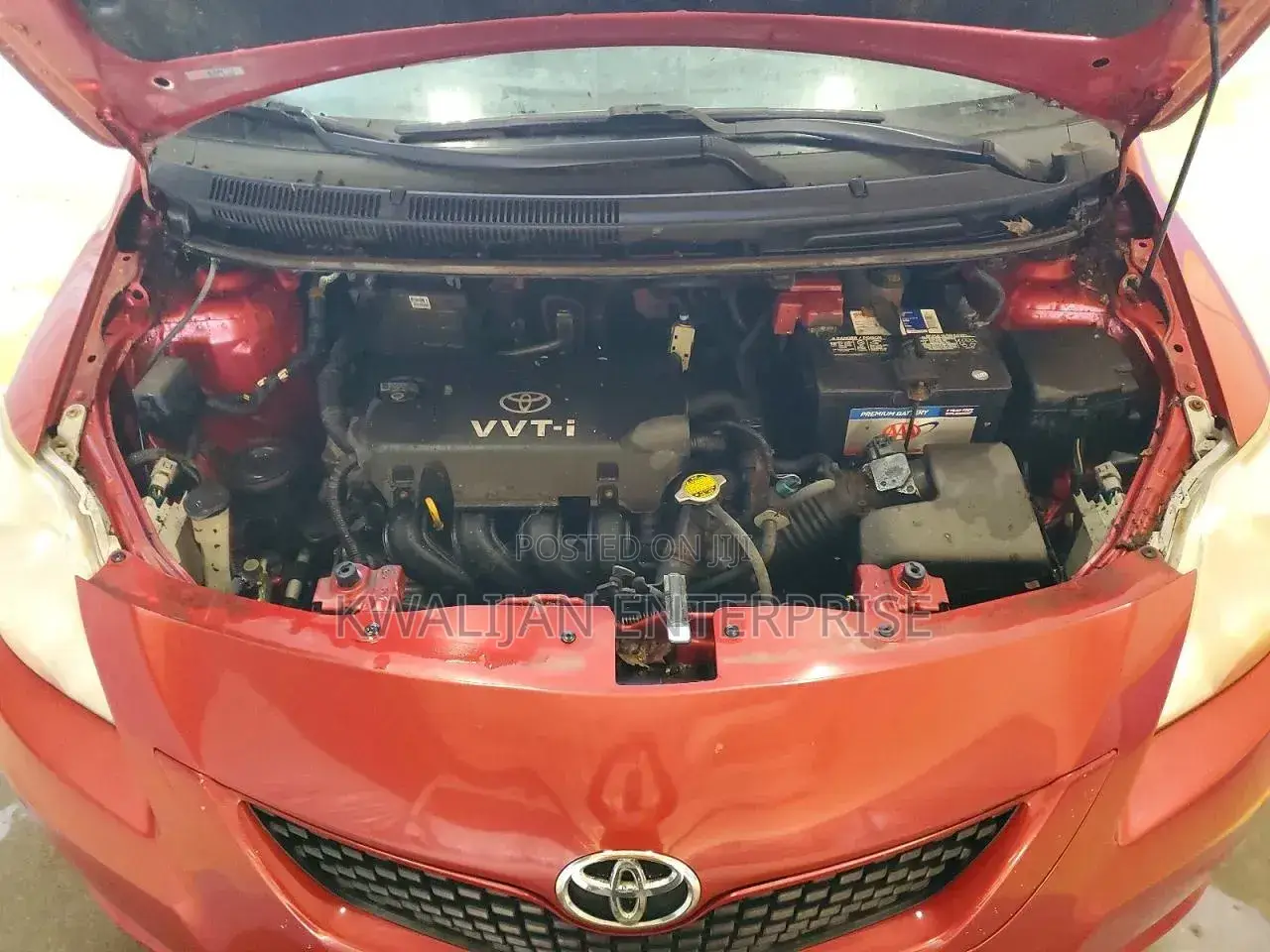 Toyota Yaris 2010 Red
