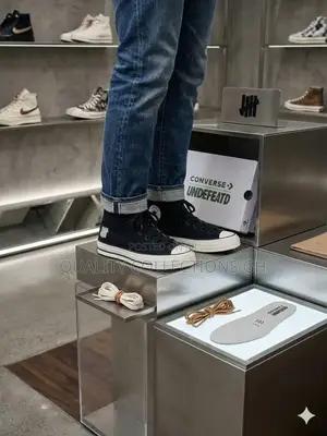 Undefeated X Converse Chuck 70