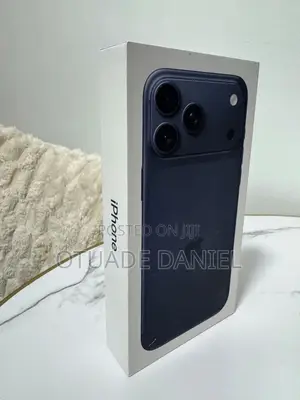 New Apple iPhone 17 Pro Max 512 GB Blue