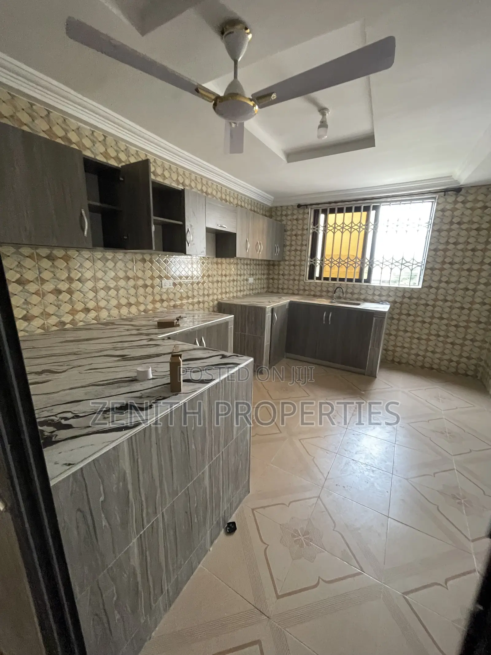 3bdrm Apartment in Zenith Properties, Old Barrier for rent