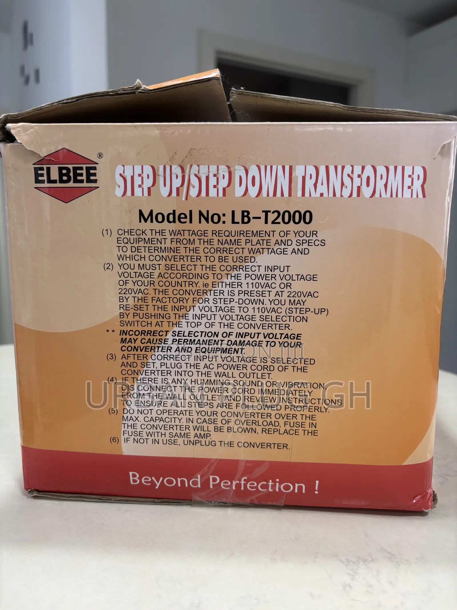 Elbee Step Up/Step Down Transformer