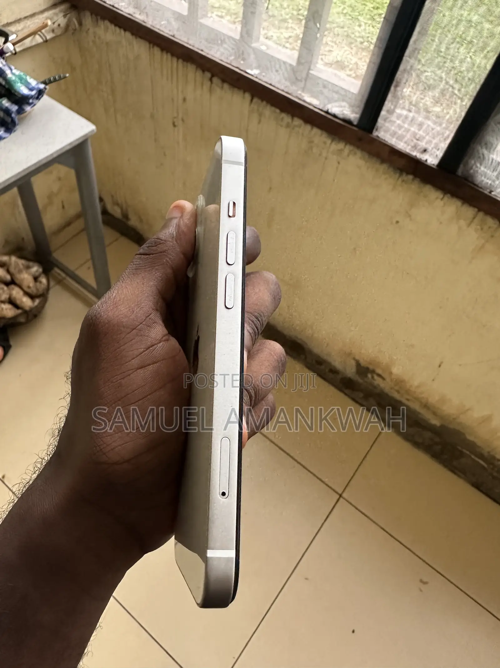 Apple iPhone 13 128 GB White