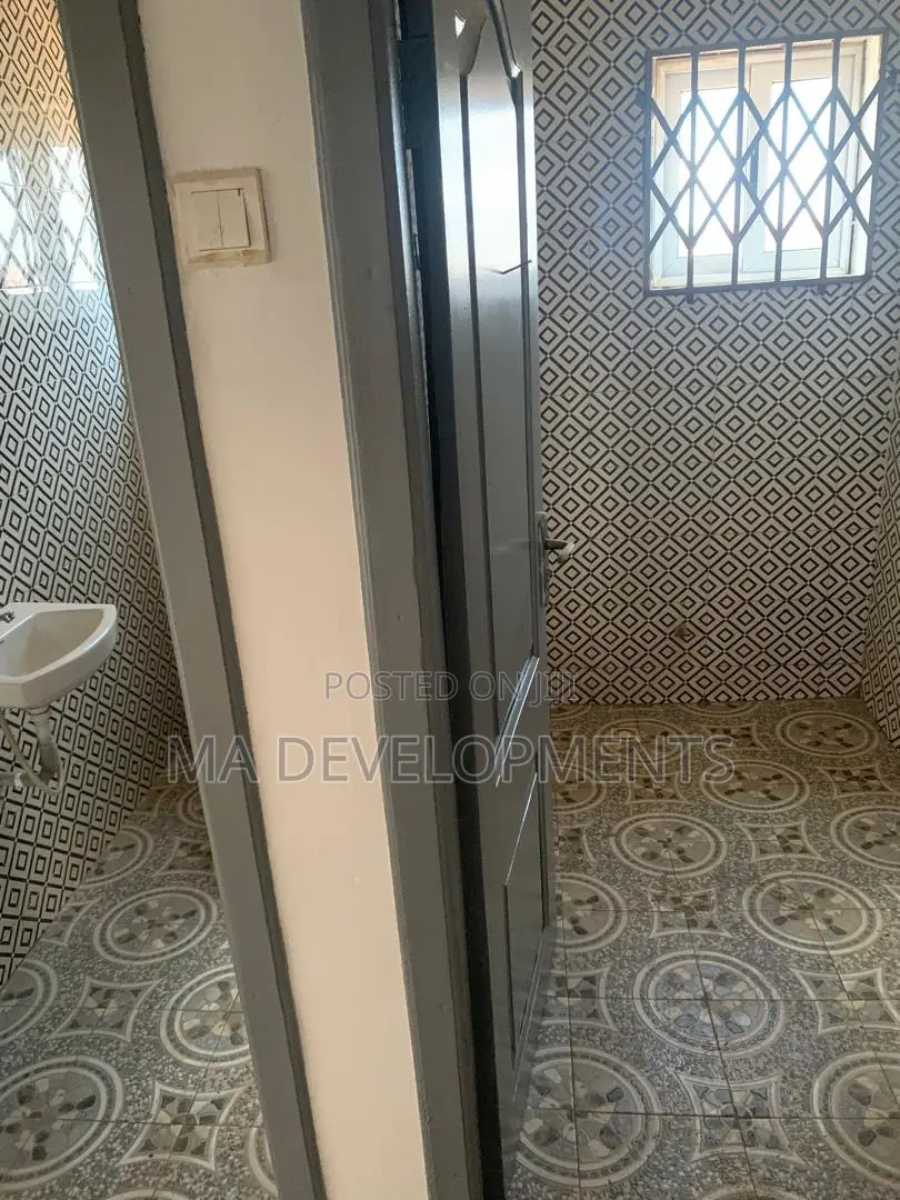 2bdrm Apartment in Madev Realty, Israel Park for rent
