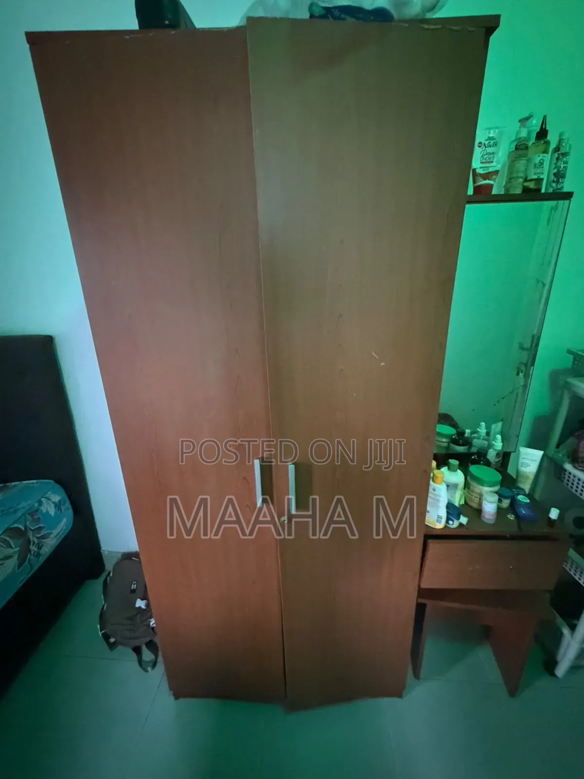 Wardrobe With Mirror