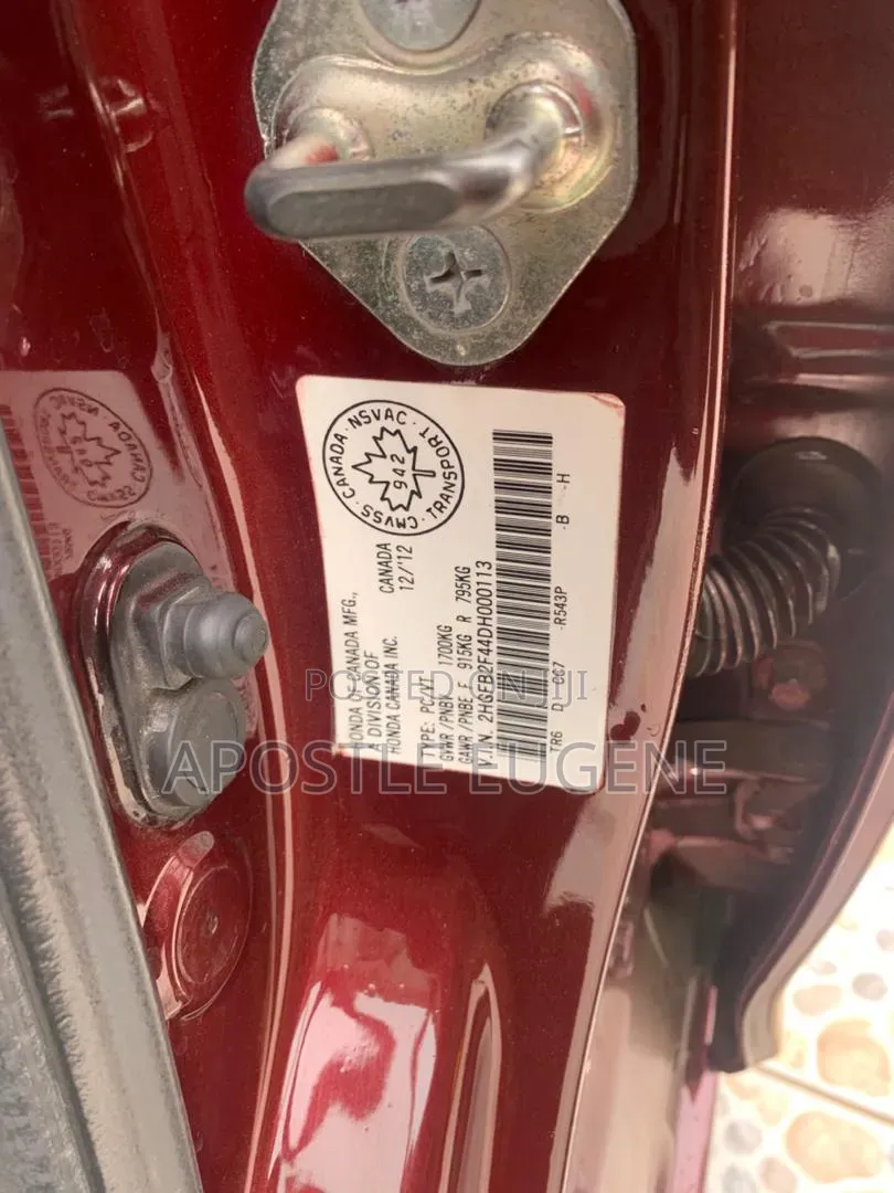 Honda Civic LX 4dr Sedan (1.8L 4cyl CVT) 2014 Red
