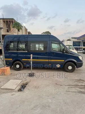 Mercedes-Benz Sprinter 2012 Blue