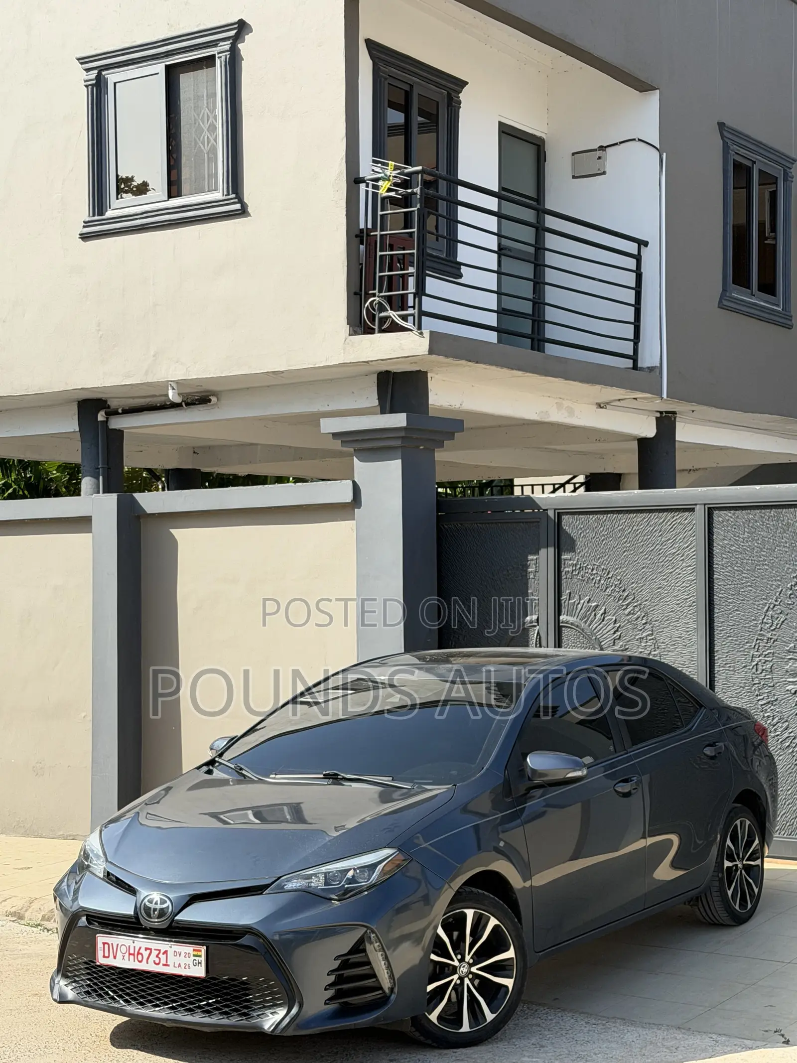 Toyota Corolla XSE (1.8L 4cyl 2A) 2018 Black